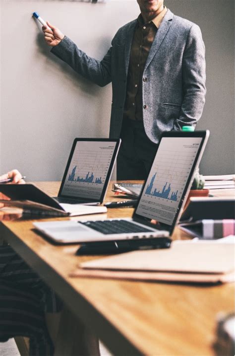 Quick guide to eSales and what it means for your business.